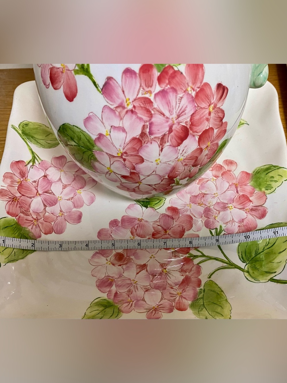 Hydrangea Pitcher & Tray - Picture 6 of 8